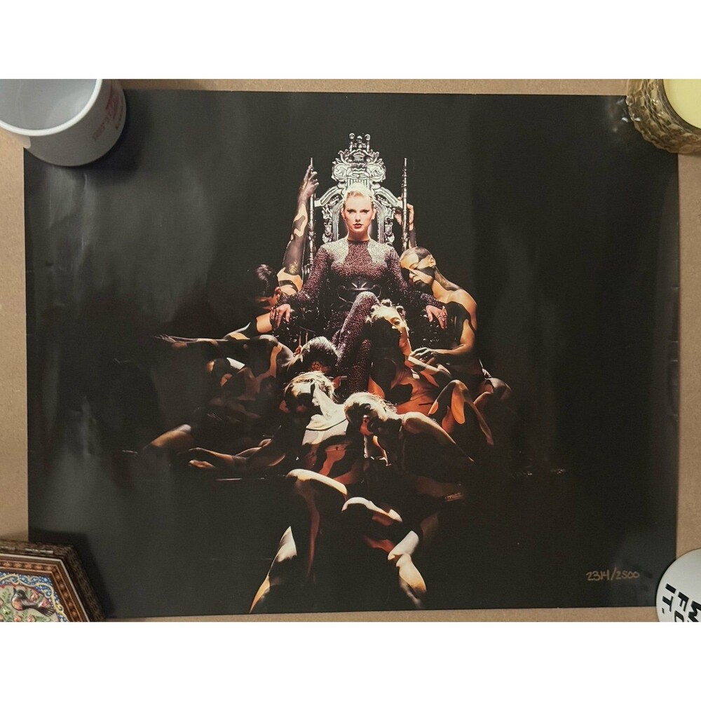 Taylor Swift Reputation LWYMMD Look What You Made Me Do Throne Lithograph